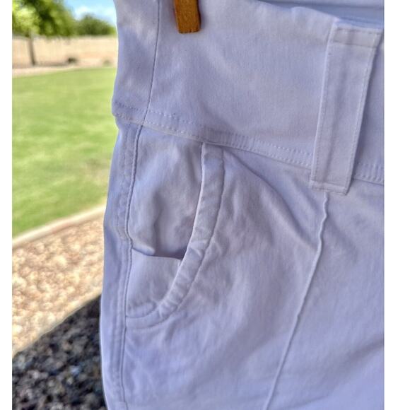 Tail Women’s Pull On Super Stretch Slimming Shorts White XS - Picture 3 of 9